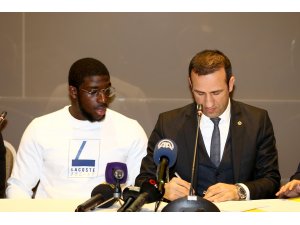 Aboubakar Kamara resmen Evkur Yeni Malatyaspor'da