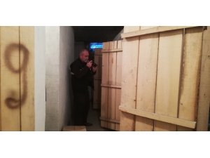 Odunluktan bir çuval ceviz çalındı