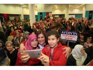 Başkan Çerçioğlu, Efeler’de kadınlarla bir araya geldi