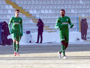 Konyaspor taraftarıyla yıldızı bir türlü barışmadı