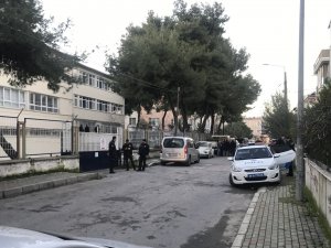 İzmir'de bir kadın tartıştığı eniştesini öldürdü