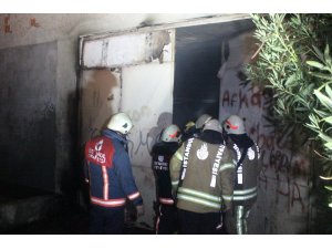 Mobilya atölyesinde korkutan yangın