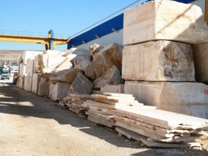 Ege’nin doğal taşları Hindistan pazarına açıldı