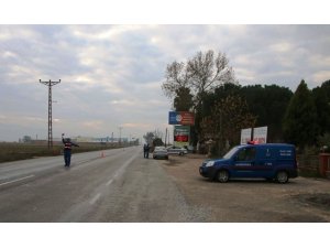Koçarlı’da aranan hırsızlık zanlısı jandarmadan kaçamadı