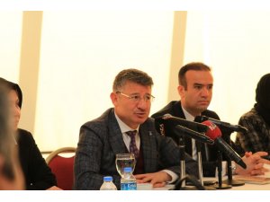 Fikret Yeni, basın mensupları ile buluştu
