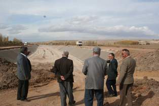 Beyşehirli çiftçiler de sulamadan yararlanmak istiyor