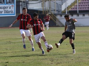 TFF 2. Lig Beyaz Grup: Manisaspor: 0 - Utaş Uşakspor: 4