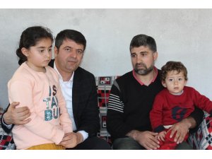 Milletvekili Tutdere içine çadır kurulan evi inceledi