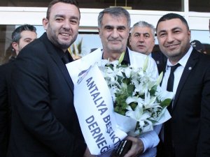 Beşiktaş, Antalya’ya geldi