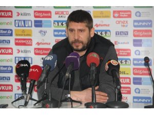 Ümit Dava: ”Galatasaray 1-1 berabere kalıyorsa, bu bizim ayıbımızdır”
