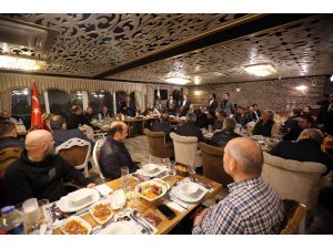 Başkan Fethi Yaşar esnafla buluştu