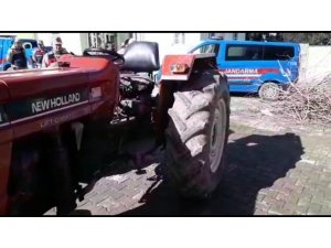 Traktör hırsızları yakalandı