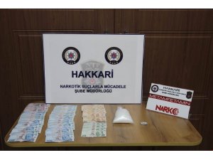 Hakkari’de 56 kilo eroin ele geçirildi
