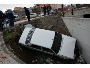 Suşehri'nde trafik kazası: 1 yaralı