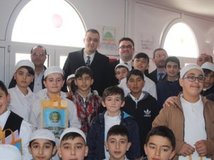 Yunak Müftülüğünden Haydi Çocuklar Camiye etkinliği