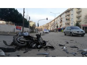 Motosiklet sürücüsü ölümden döndü...Vicdansız sürücü aranıyor