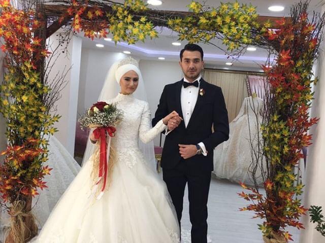 Gökdoğan ve Tömek ailelerinin mutlu günü