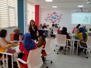 AKEF'te üretilen oyunlar köy okullarına gönderilecek