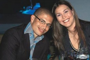 Alex müslüman mı oluyor?