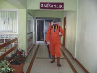 Seydişehir belediye binası dezenfekte edildi