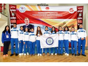 Büyükşehir’in Taekwondocuları Türkiye’yi temsil edecek