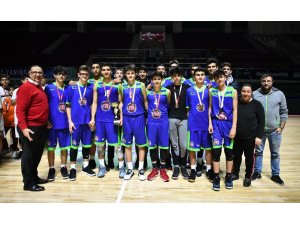 Tofaş U14 takımı Bursa Şampiyonu