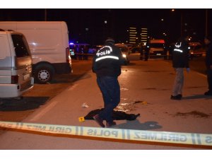 Malatya’da Bıçaklı kavga 1’i ağır 2 yaralı