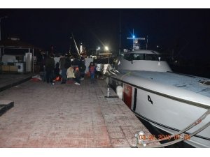 İzmir Dikili’de 38 düzensiz göçmen yakalandı