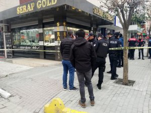 Avcılar’da kuyumcuda soygun girişimi