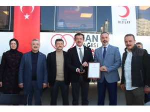 Zeybekci, 25. kan bağışıyla gümüş madalyalı oldu