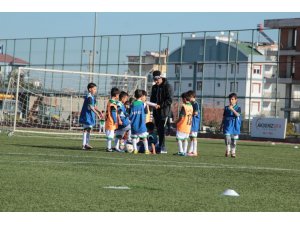 Kepez’in Yıldızları Spor ve Eğitim Projesi