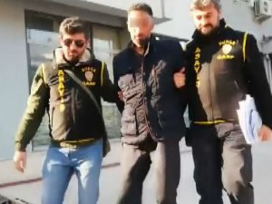 Bıçaklı gasp kamerada