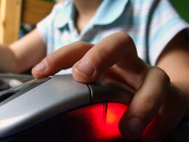 İnternet parası için dilenen öğrenciler var