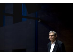 Orhan Pamuk'un "Balkon Fotoğraflar" sergisi açıldı