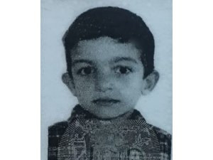 8. kattan düşen küçük çocuk hayatını kaybetti