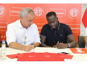 Antalyaspor’da Cissokho kadro dışı kaldı