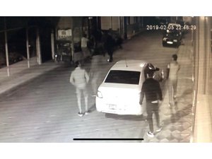 Meydan muharebesi güvenlik kameralarına yansıdı