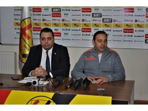 Eskişehirspor’da sorunlar çözülüyor