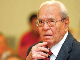 Türkiye Osmanlı gibi olamaz