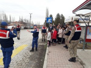 Akçadağ’da “Öncelik Hayatın, Öncelik Yayanın” etkinliği