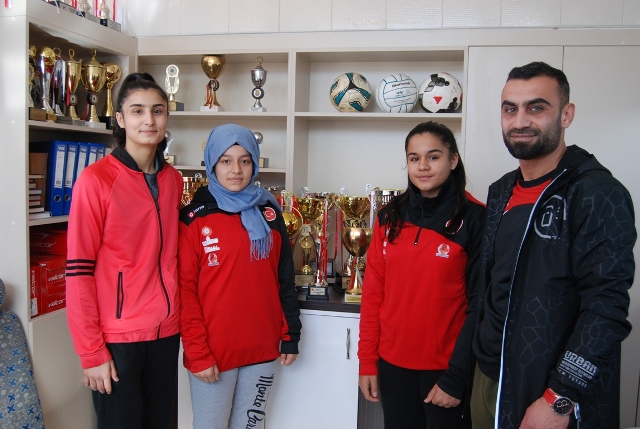 Taşkentsporlu Judocular şampiyonaya madalya için gittiler