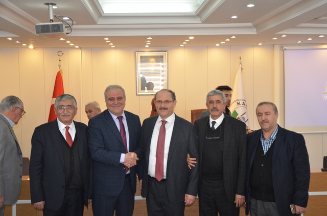 Karapınarlılar, Bakan Kurum'a teşekkür etti