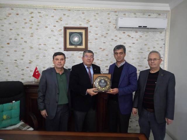 Karapınar'ın vergi rekortmenleri plaketle ödüllendirildi