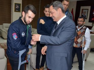 Şampiyonlar ödüllendirildi