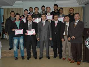 Gazeteciler ilk yardımcı oldu