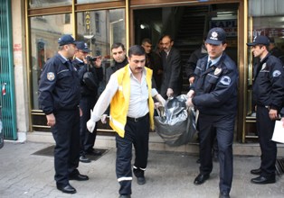 Bekçiyi döverek öldürdüler