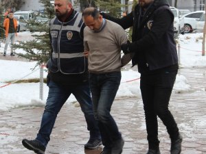 Kayınbiraderini öldüren enişte adliyede