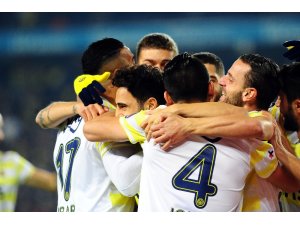 Fenerbahçe’yi zorlu maçlar bekliyor