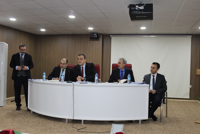 Kaymakam Akbulut, okul müdürleriyle toplantı yaptı