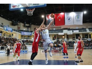 Denizli Basket devleri geçti